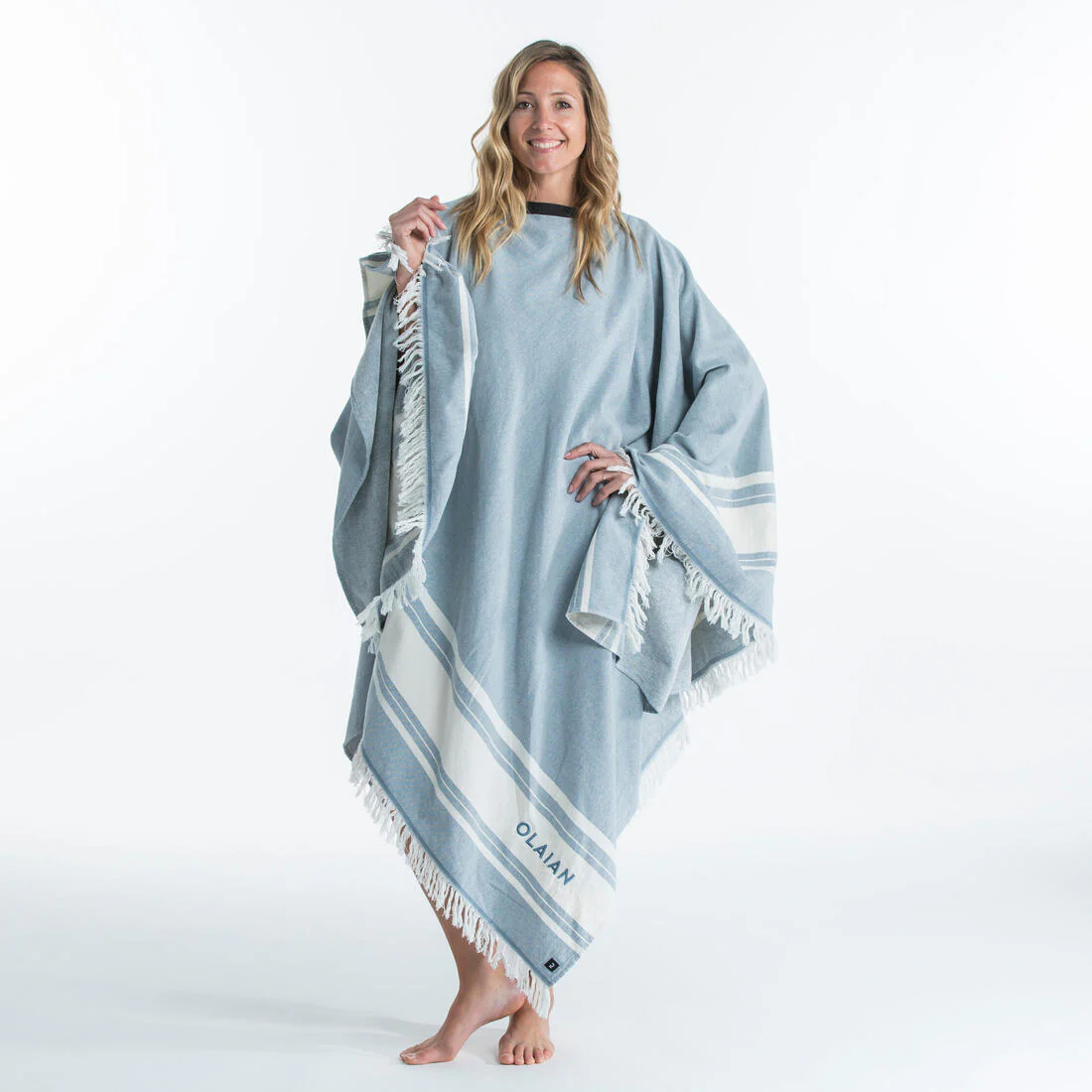 Poncho toalla adulto de algodón celeste - Image 9