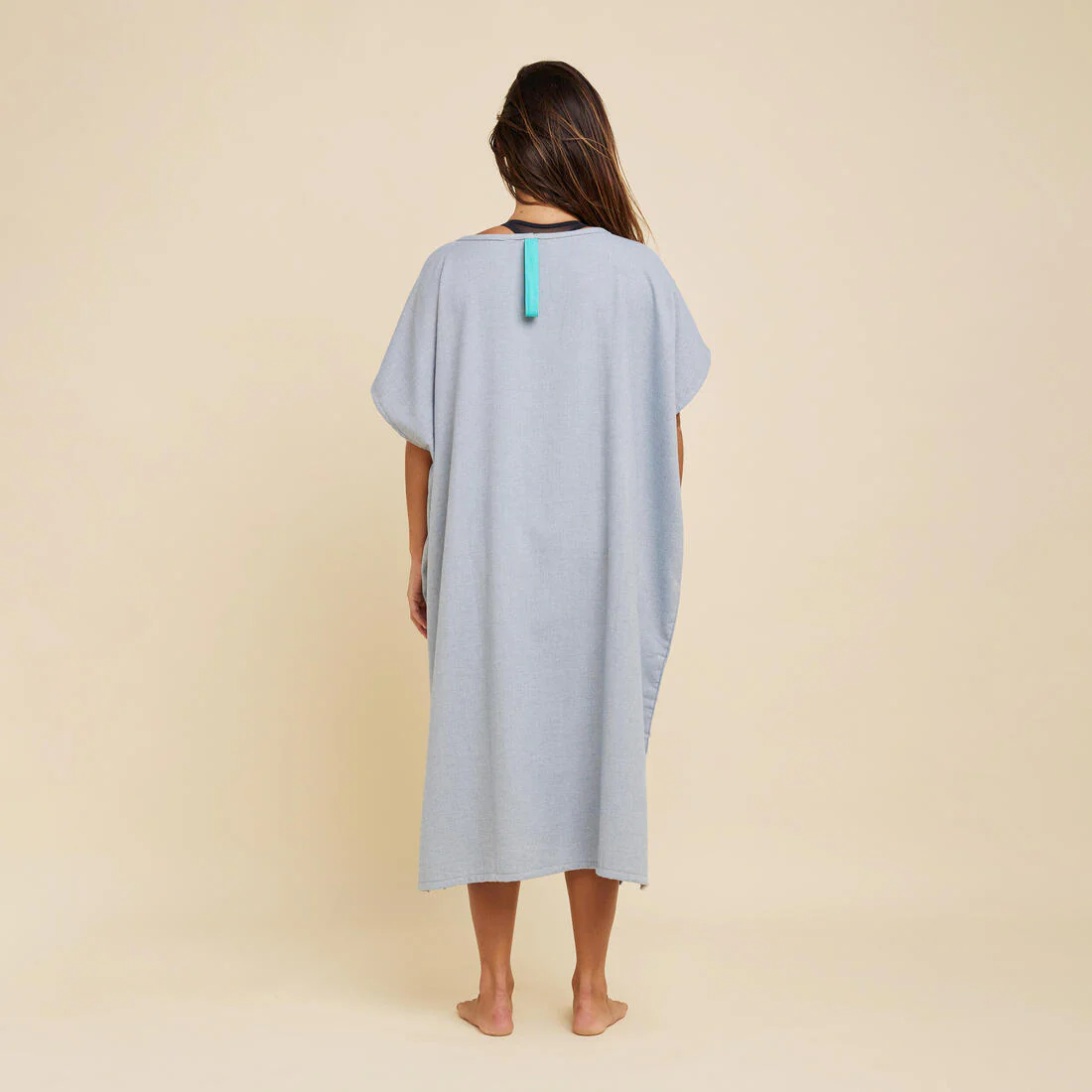 Poncho toalla adulto de algodón surf gris jaspeado - Image 4