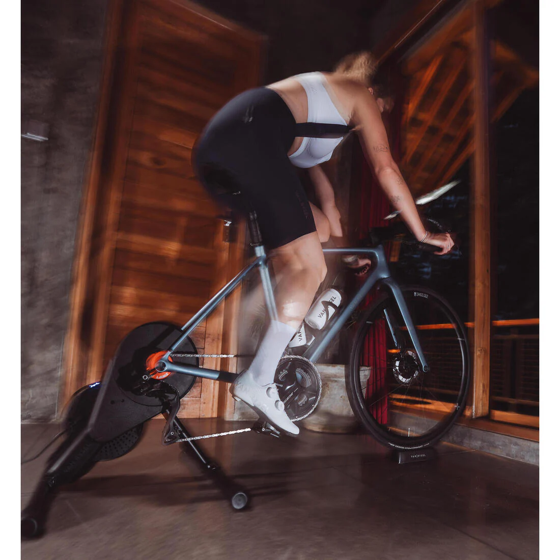 RODILLO ENTRENAMIENTO D500 + ZWIFT COG & CLICK - Image 16