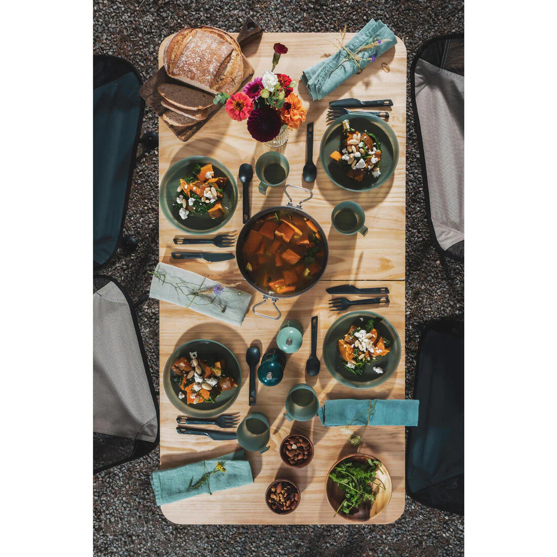 SET COCINA CAMPING 500 CAMPING ACERO INOXIDABLE 4 PERSONAS 25 PIEZAS - Image 11