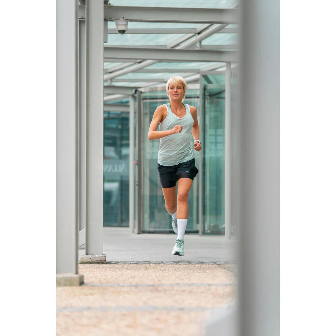 SHORT 2EN1 RUN 500 MUJER - Image 9