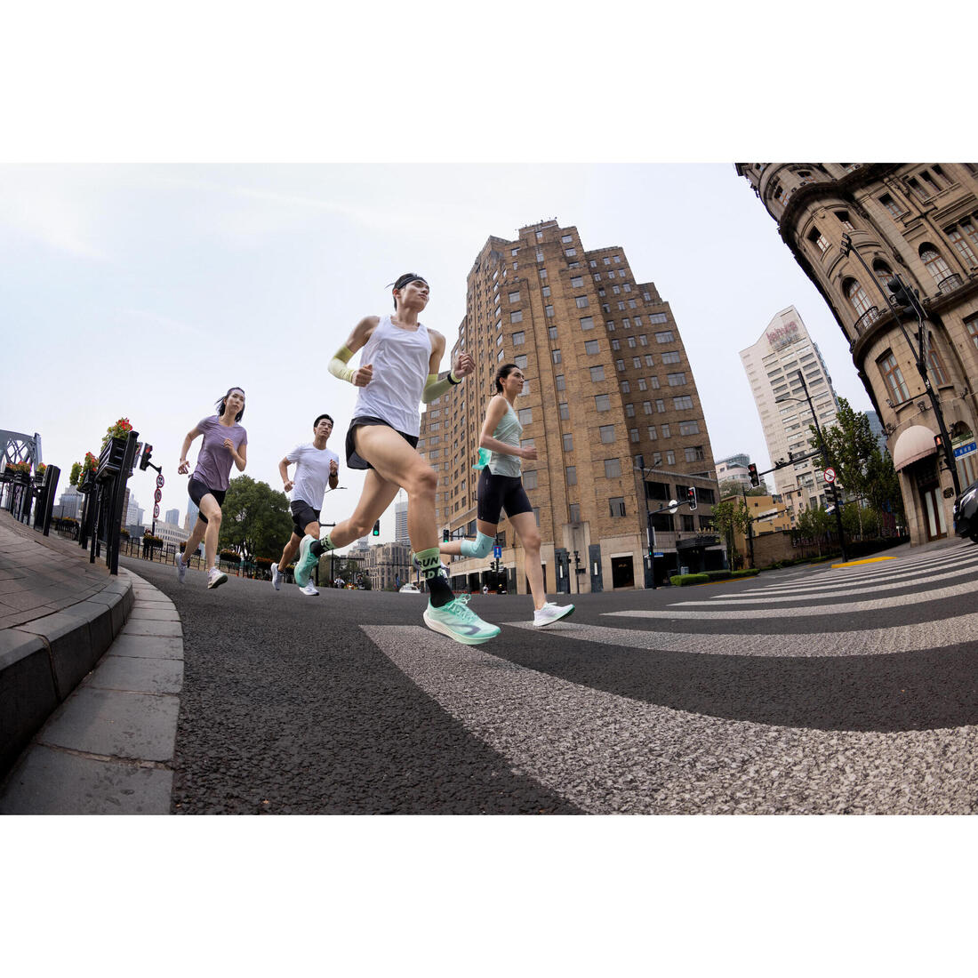 SHORTS 2 EN 1 HOMBRE RUN 500 - Image 10