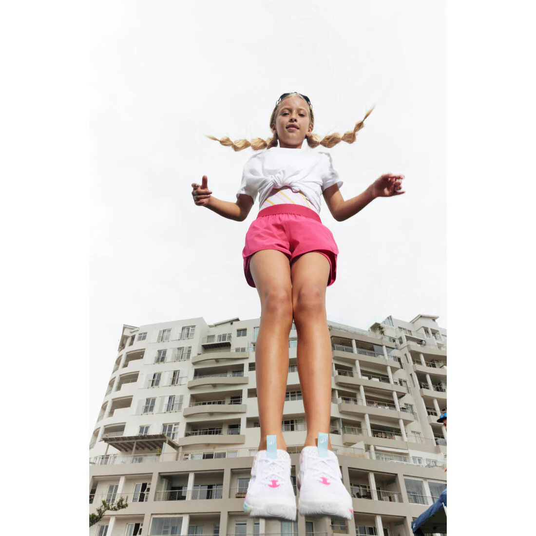 SHORTS 2 EN 1 MÚLTIPLES DEPORTES NIÑA ROSADO TRANSPIRABLE - Image 11