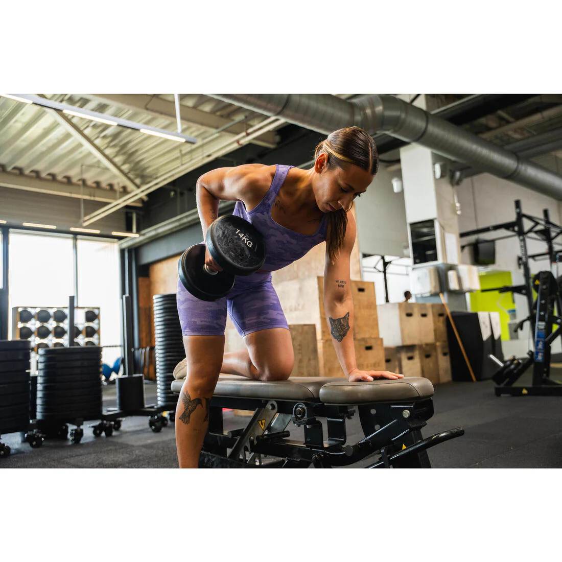 SHORTS FITNESS MUJER ESTAMPADO CAMUFLAJE - Image 7