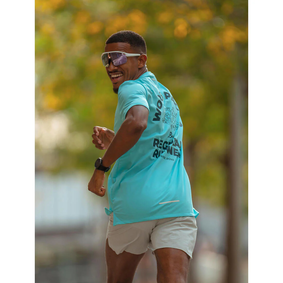 SHORTS RUNNING HOMBRE KIPRUN RUN 500 - Image 17