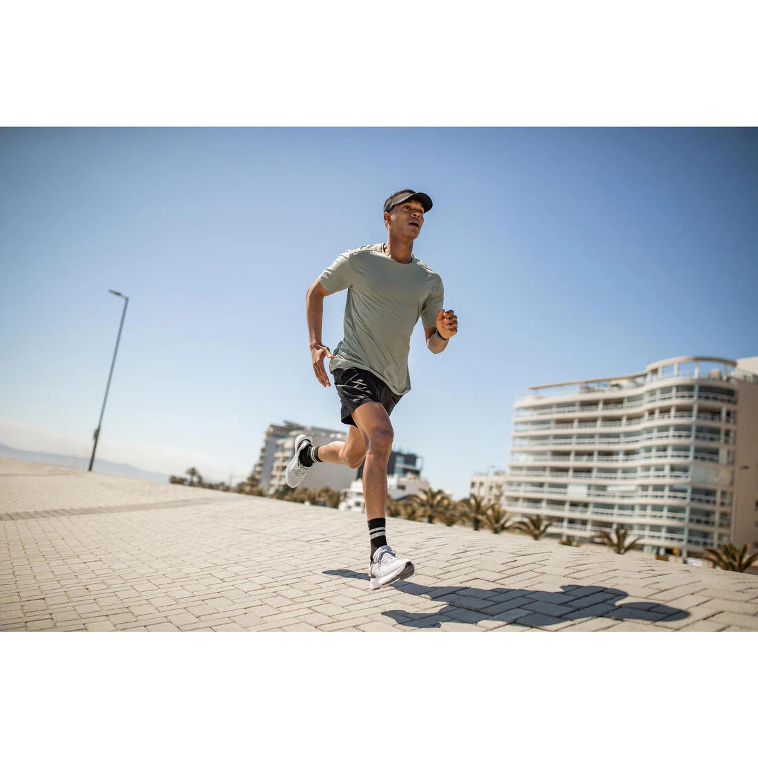 Shorts running transpirable 2 en 1  hombre - Dry 550 negro - Image 15