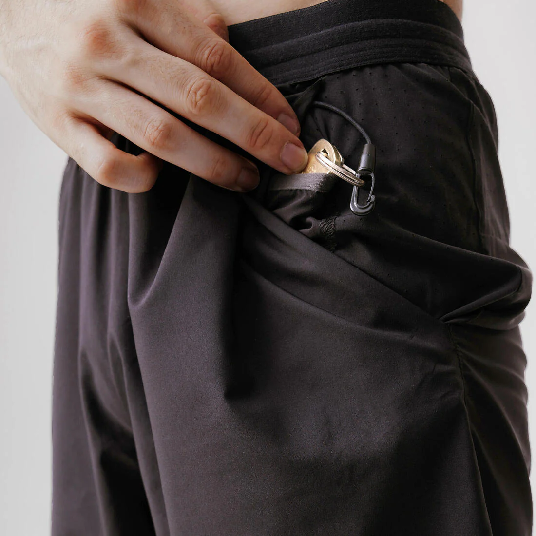 Shorts running transpirable 2 en 1  hombre - Dry 550 negro - Image 9