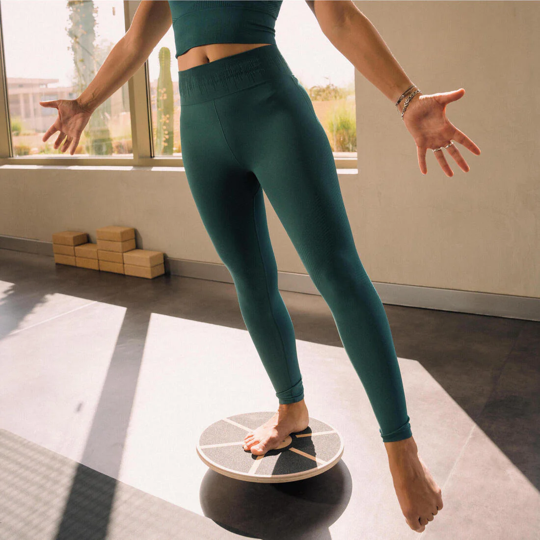 TABLA EQUILIBRIO FITNESS MADERA - Image 2