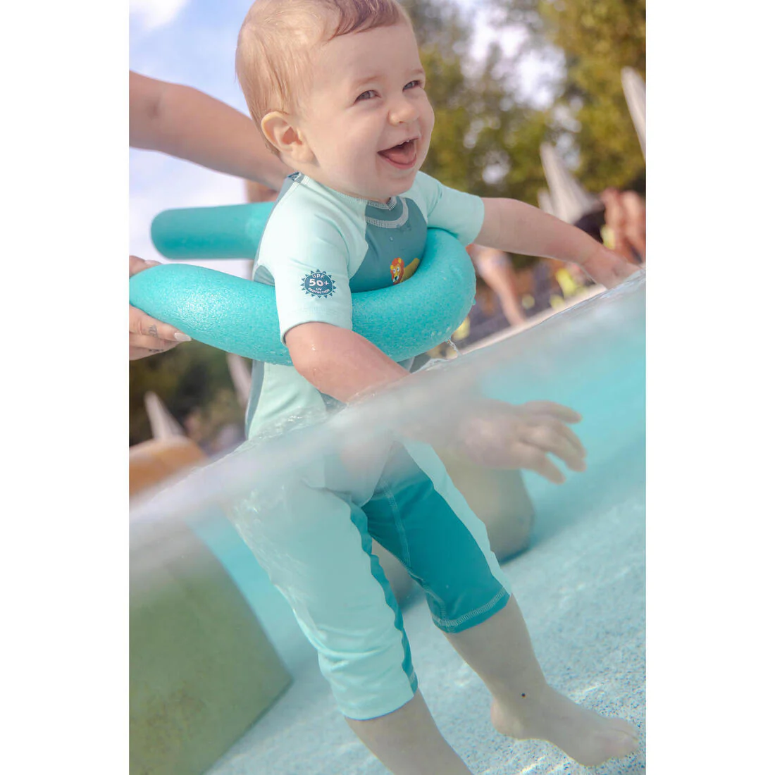 Traje de baño bebé filtro uv azul celeste - Image 10