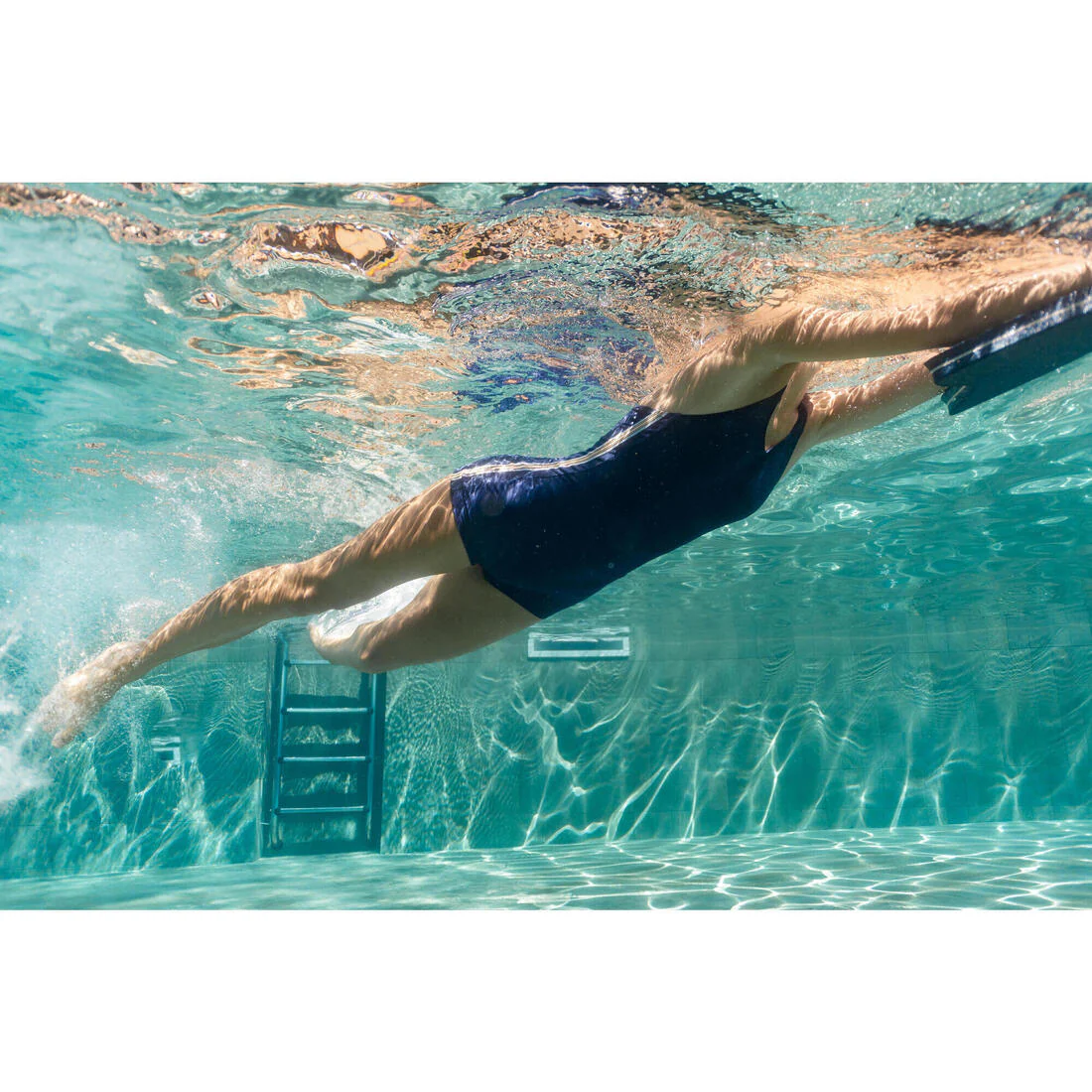Traje de baño deportivo niña azul 1 pieza - Vega - Image 10