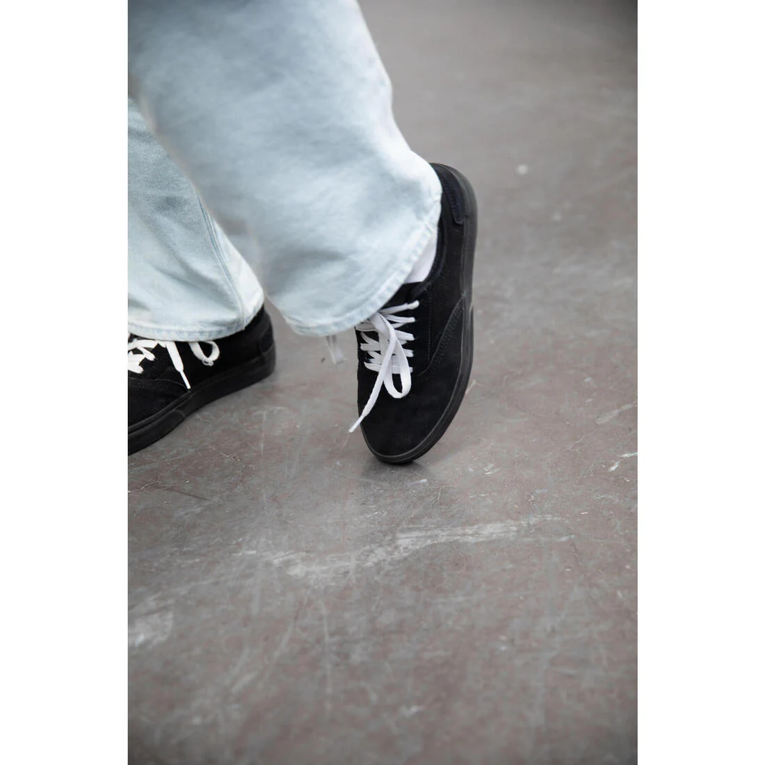 ZAPATILLAS DE SKATE VULCANIZADAS NEGRO/BLANCO VULCA500 - Image 86