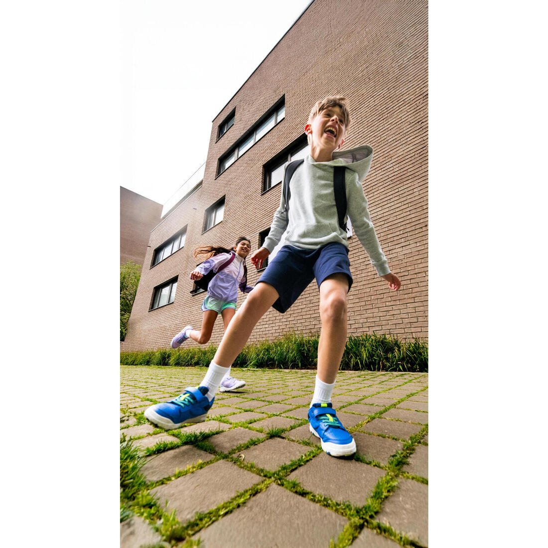 ZAPATILLAS PLAYVENTURE YARD NIÑOS RESISTENTES - Image 40