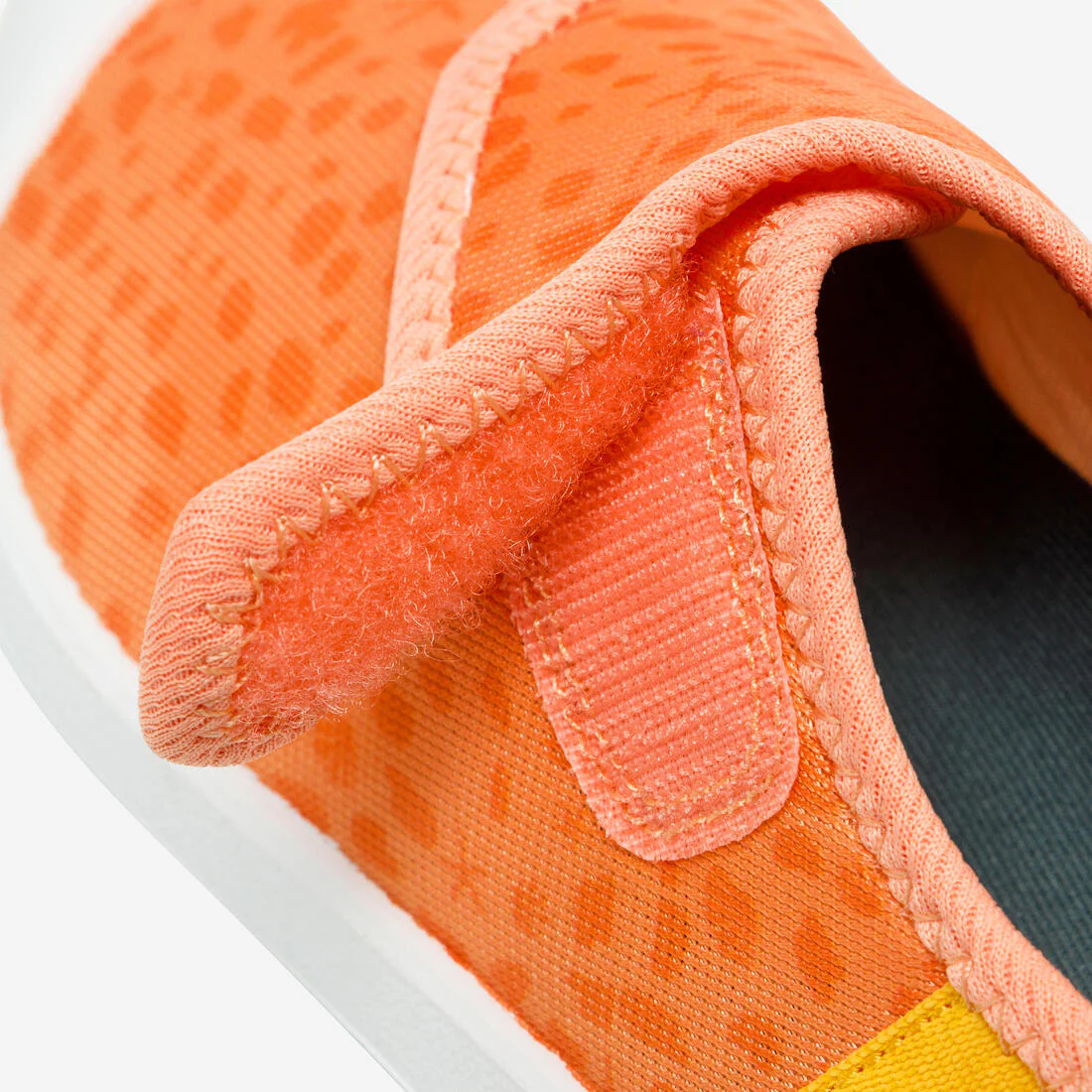 ZAPATOS DE AGUA NIÑOS 120 VELCRO - RAPIDO SECADO PARA RIOS Y PLAYAS - Image 16